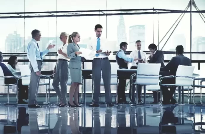 Liderazgo, decisión y escala de valores